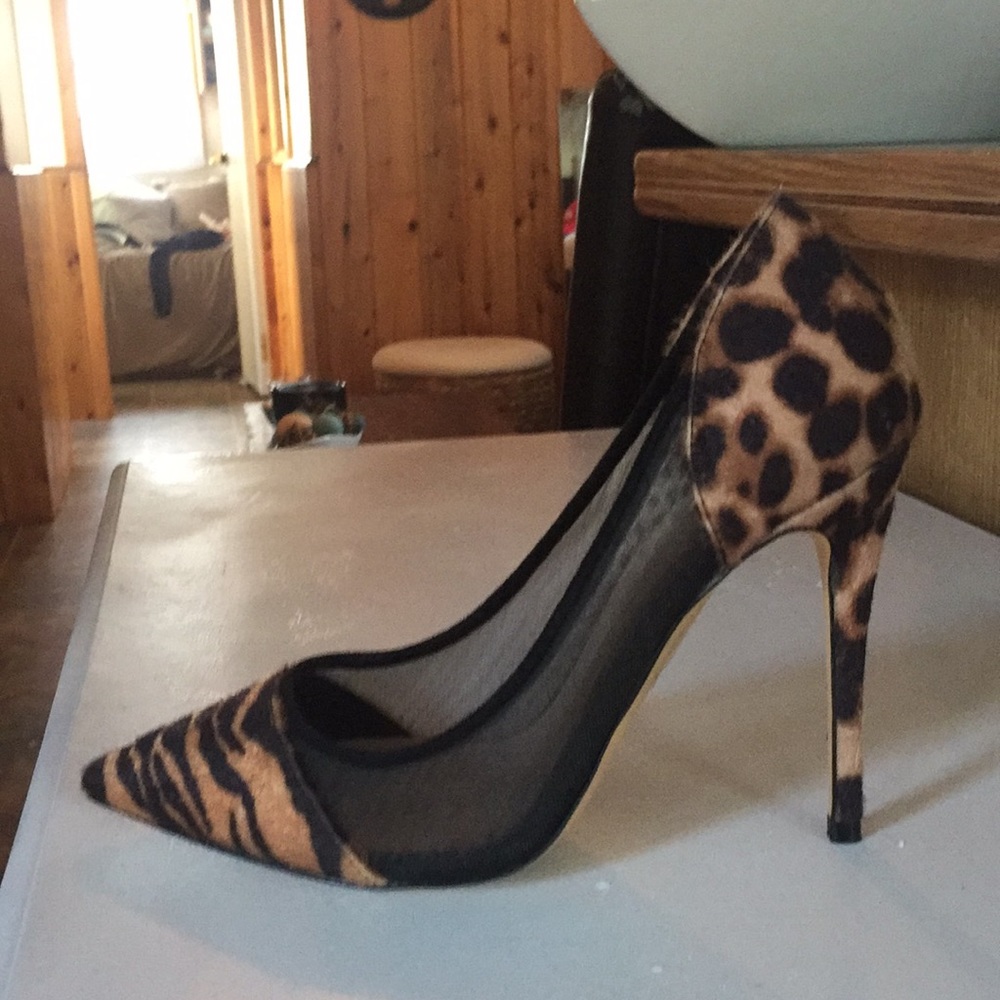 ALDO CHEETAH HIGH HEELS - Picture 2 of 3